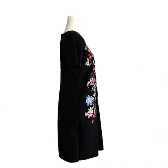 Chelsea & Theodore Black Pink Embroidered Floral Short Sleeve Shift Dress Size 6 - Picture 7 of 12
